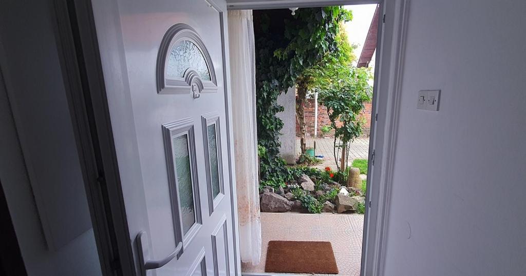 Apartman Ksenija Джяково Экстерьер фото